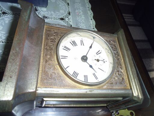 貴重品！大正時代かと思います、ＵＮＧＨＡＮＳ・ドイツ製の置時計！長年保管致していました、不動かと思います。