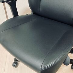noblechairs ICON - BLACK EDITION - ゲーミングチェア