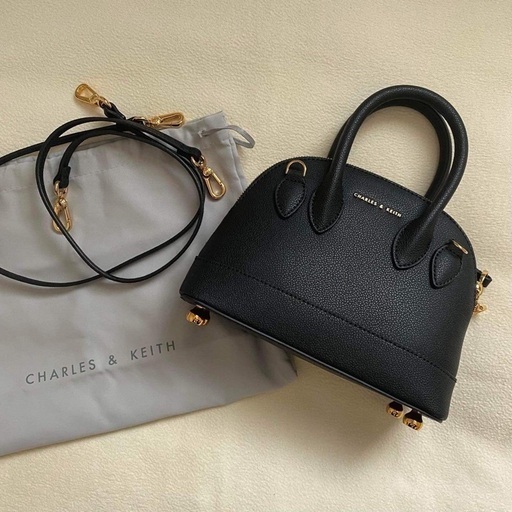 ハンドバッグ CHARLES\u0026KEITH