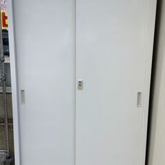 物置 屋外用 スライド扉 鍵付き【ユーズドユーズ名古屋天白店】J...