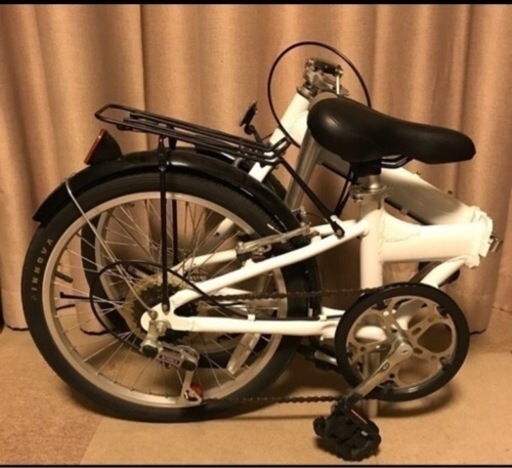 アルミ20インチ6段変速折り畳み自転車(白)