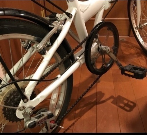 折りたたみ自転車 アルミ20インチ6段変速折り畳み自転車(白)