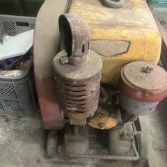 岩田　ディーゼルエンジン　コンプレッサー商談中