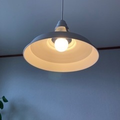 無料　IKEA  　ランプ