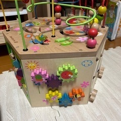 木製　知育玩具　箱型