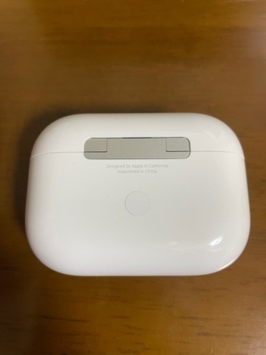 【中古】送料無料　Apple AirPods proの第一世代 MWP22J/A A2084