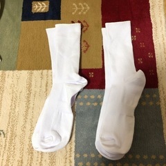 白い靴下　