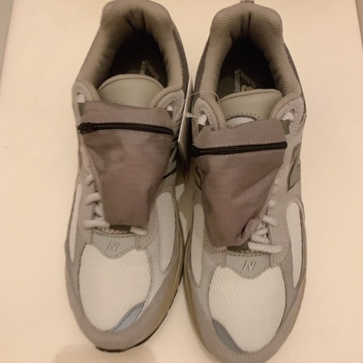 新品未使用 ニューバランス 新品 M2002R VC グレー 27