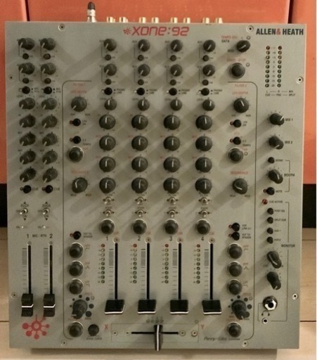 Xone92 mixer(Grey)電源ケーブルAXIS-303 GX付き