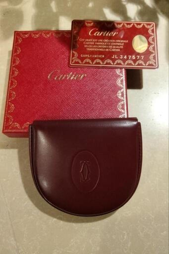 カルティエのコインケースです