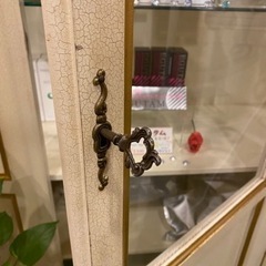 イタリア家具♪アンティーク♪ロココ調♪クラック塗装♪キャビネット♪カップボード