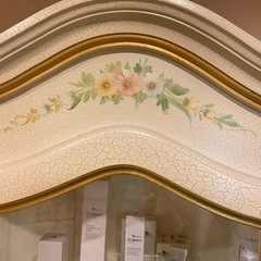 イタリア家具♪アンティーク♪ロココ調♪クラック塗装♪キャビネット♪カップボード