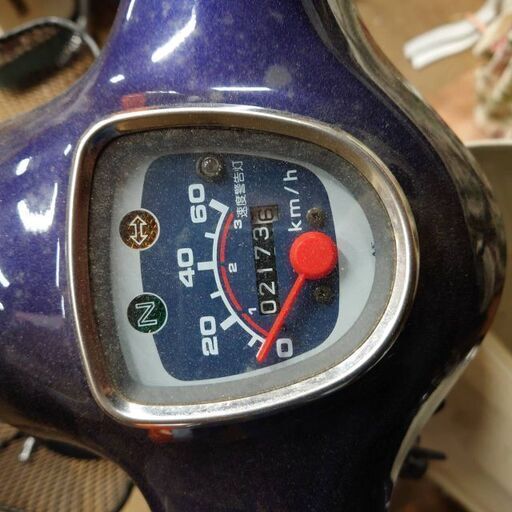 ホンダ スーパーカブ５０ 倉庫保管車両 実走行2470キロ ホンダ スーパーカブ50 倉庫保管車両 実走行2470キロ