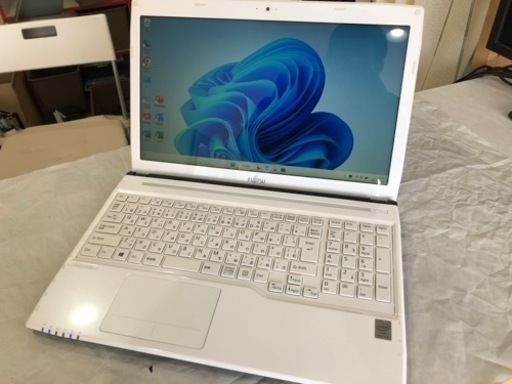 富士通 lifebook AH42/M Windows11 8GB SSD - ノートパソコン