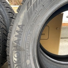 175/65R14 スタッドレスタイヤ。
