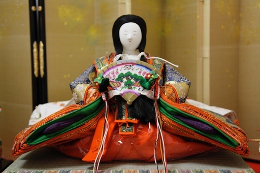 ひな人形 雛人形 60万円購入品 を6万円で 4.5万円に