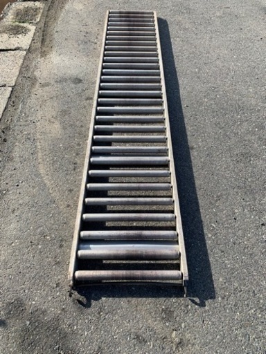 ローラーコンベア　3000×550 オークラ輸送機
