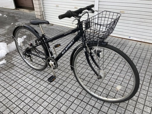 27インチクロスバイク】6段変速 LEDオートライト付 前かご、チェーン