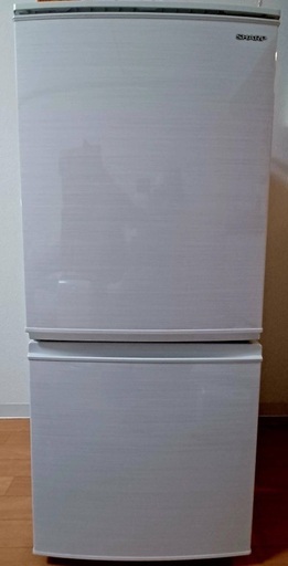 冷蔵庫　2ドア　SHARP SJ-D14F-W 2020年製