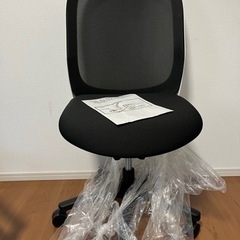【新品】プラス　メッシュ製　チェア　椅子　肘掛け無しタイプ