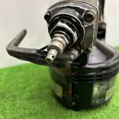 HiKOKI NV65HR2 高圧釘打ち機【野田愛宕店】【店頭取引限定】【中古】ITNUOZT8WLJO