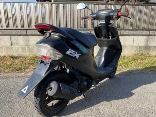 ⭐️AF28Dio希少グレード『SR』2ストモデル⭐️前後タイヤ・バッテリ・プラグ・シート・スロットルワイヤーなど新品交換済⭐️色々整備で快調⭐️50cc原付スクーター⭐️ ☆AF28ディオZX☆快速2スト^_^バッテリー・シート・タイヤなどなど新品