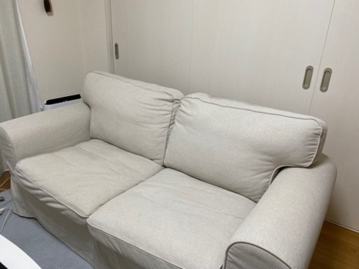 IKEAのコーナーソファベッドとリビングダイニングセットのご紹介です 