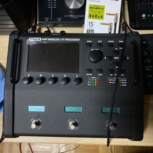 アンプ flactal fm3