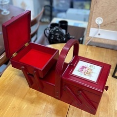 【お取り置き中】木製の裁縫箱