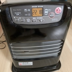 値下げ 1シーズンのみ使用のファンヒーター売ります。※灯油20リットル