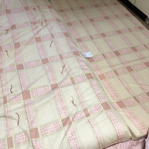 布団　ほぼ使っていません。　美品