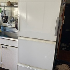 【受け渡し予定者決定につきキャンセル待ち】SHARP冷蔵庫350L　sj-gw35c-w 【値下げあり】