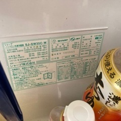 受け渡し予定者決定につきキャンセル待ち】SHARP冷蔵庫350L sj-gw35c-w 