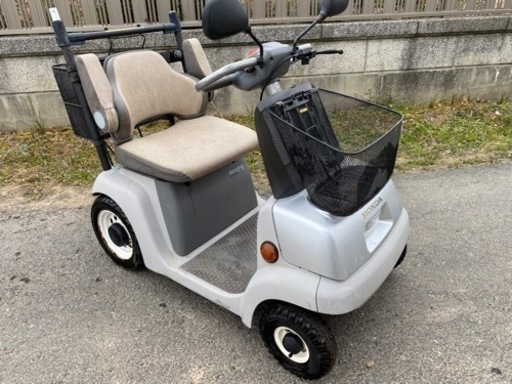 ☆電動シニアカーHONDAモンパル(*´꒳`*)☆バッテリー2個新品交換済み☆各動作異常なし☆