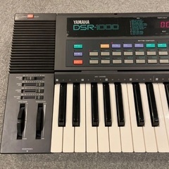 YAMAHA DSR-1000 中古品　電子ピアノ　キーボード