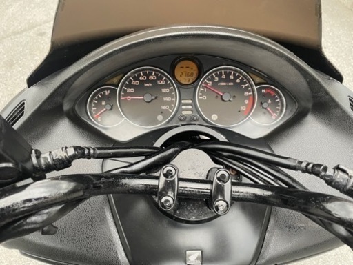 取引中目玉車両　低走行MF08フォルツァ