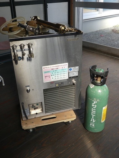 20,000円／中古 使用１ヶ月　高級志向店向け ホシザキ生ビールディスペンサー 金ピカノズル吐出型 高級感スマート設置