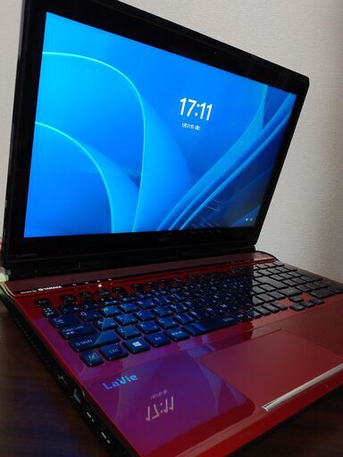 美品　NEC赤　高性能4コア8スレッド版Core i7搭載 高速SSD大容量480G　メモリ大容量8G　タッチパネル　 テンキー　BD対応　大画面15.6インチ　高音質YAMAHAスピーカー　Webカメラ　HDMI出力 USB3.0 Wifi対応