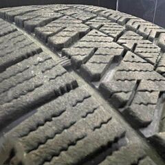 【苫小牧バナナ】ブリヂストン/Bridgestone スタッドレスタイヤ VRX2 185/65R15 17年製 4本セット♪