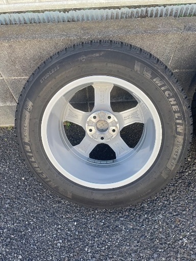 AUDI Q3 Michelin純正タイヤ