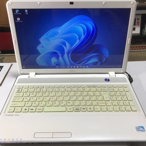 FUJITSU LIFE BOOK ノートパソコン　Windows11 pro