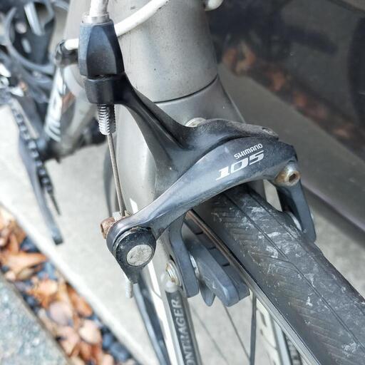ロードバイク TREK 2.3 2011
