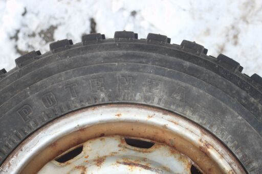 ブリヂストンRE39R　145SR12　2本 　ダンロップSP５７　１４５／８０　R１２　2本　 スパイクタイヤ4本セット