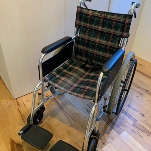 自走式　車椅子　マキライフテック