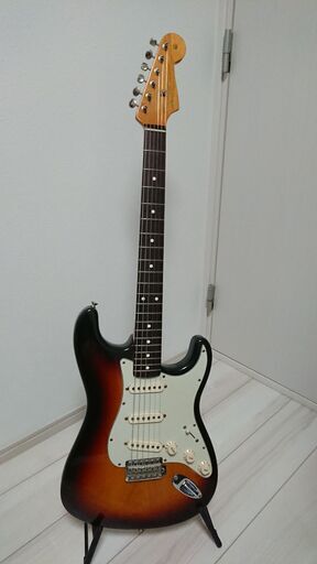 ※お値引きいたしました【当時定価14.3万円】Fender Classic Series '60s Stratocaster フェンダー ’60s ストラトキャスター