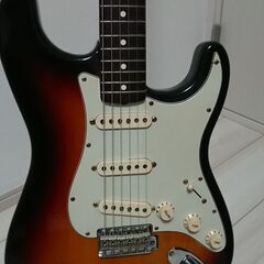 お値引きいたしました【当時定価14.3万円】Fender Classic Series