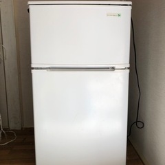 【ネット決済】冷蔵庫　小型90L   2018年