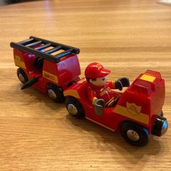 BRIO 消防車