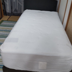 シングル　大型ベッド