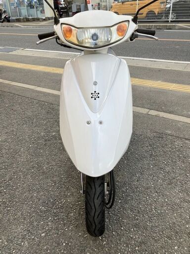 実働　ディオAF62　ホワイト　フロントカバーとフロントパネル新品　福岡市南区